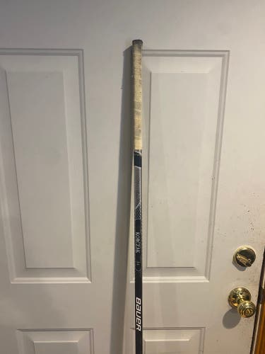 Senior Right Handed P92M Pro Stock Nexus Geo Hockey Stick
