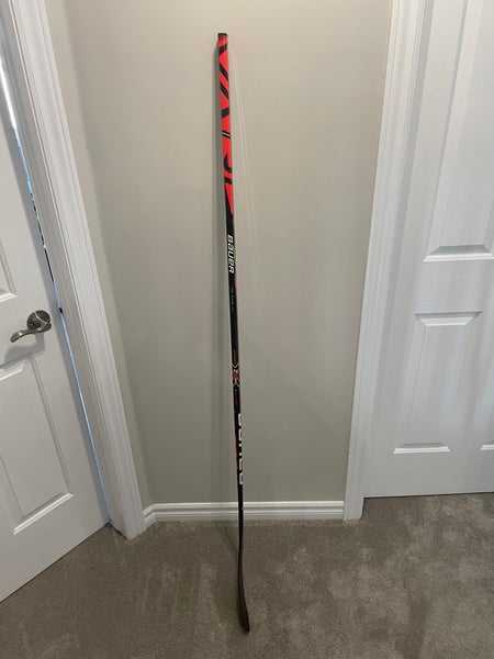 Senior Right Handed P29 Pro Stock Vapor 2x Hockey Stick
