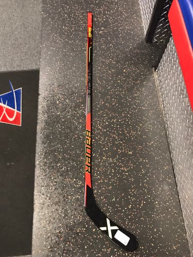 Youth New Left Hand Bauer S21 Vapor Hockey Stick P92 / 20 Flex