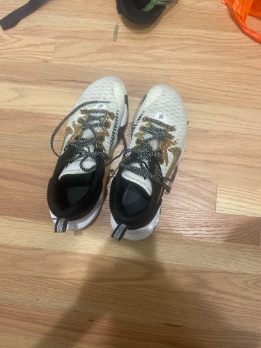 Nike Gianni’s basketball shoes