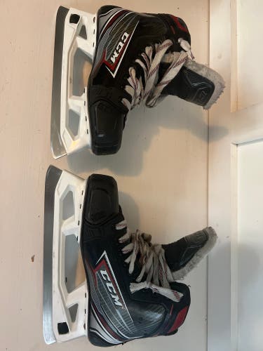 Hockey Goalie Skates CCM FT460 Size 6.5