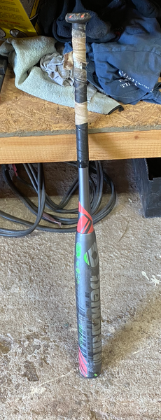 Used DeMarini Alloy CF Bat (-8) 25 oz 33"