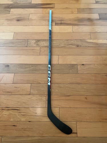 New CCM JetSpeed FT6 Pro (Chrome) Hockey Stick P28/85 Flex/Right Handed