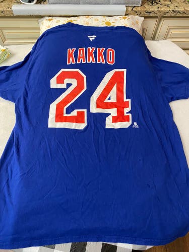 New york rangers Kaapo Kakko & Carl Hagelin T Shirts Worn Once Size XL