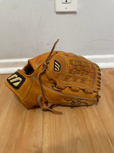 Mizuno classic pro GCP66 11.5 inch baseball glove