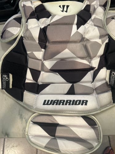 Warrior lacrosse Goalie chest protector