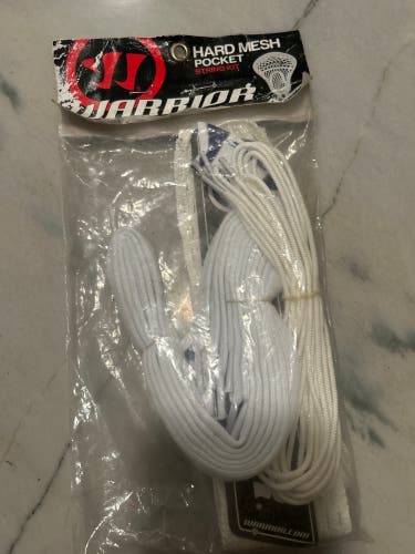 New warrior hard mesh pocket string kit