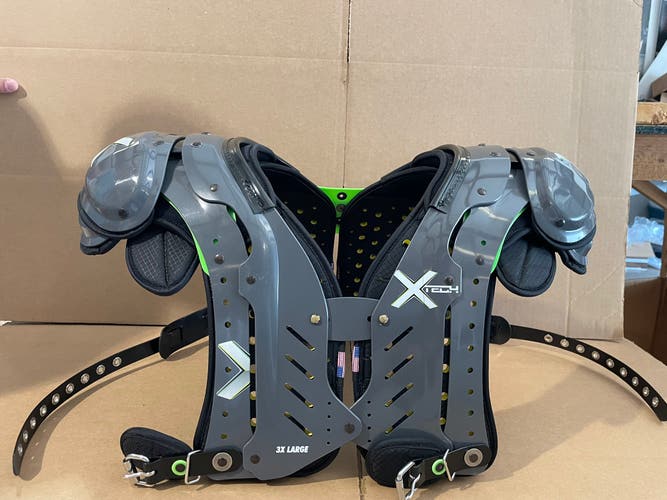 Adult Xtech Shoulder Pads 3XLarge