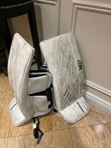 Used 27" Brian's OPTiK 2 Goalie Leg Pads