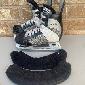 Youth Used CCM Powerline Hockey Skates D&R (Regular) Retail 12.0. A R5 S4 L1