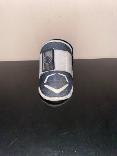 Junior EvoShield Elbow Protection Elbow Guard