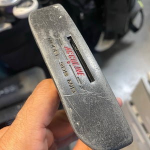 Acculine 309 mid golf putter in right handed