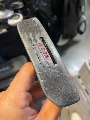 Acculine 309 mid golf putter in right handed