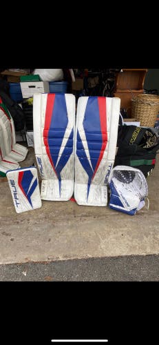 35" True Pro Return L12.2 Goalie Pads