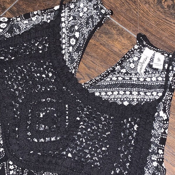 Speechless Women's Floral Paisley Diamond Cold Shoulder Sheer Dress Sz Medium