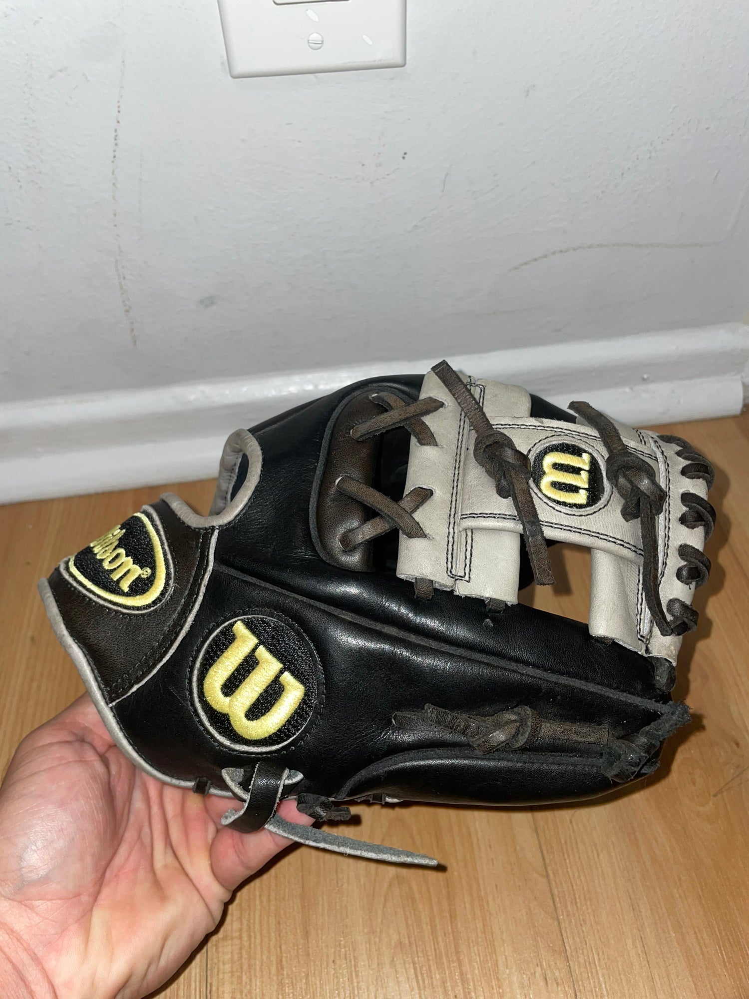 Wilson A2000 11.25 inch baseball glove made in japan | SidelineSwap