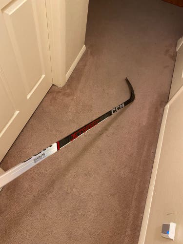 Brand New CCM JetSpeed FT6 Pro Hockey Stick P88 70 Flex RH