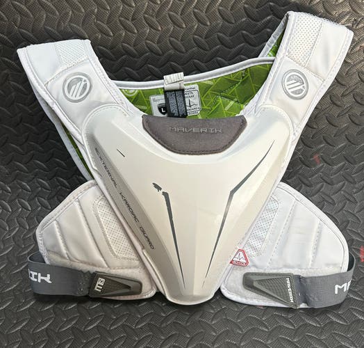 MaverikM5 EKG Shoulder Pads