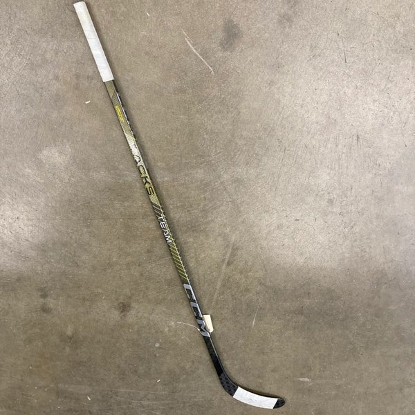 Used Senior CCM Super Tacks Team Right-Handed P88 Hockey Stick