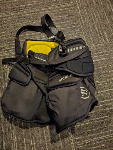 Junior Used L\XL Warrior Ritual x3 E+ Hockey Goalie Pants