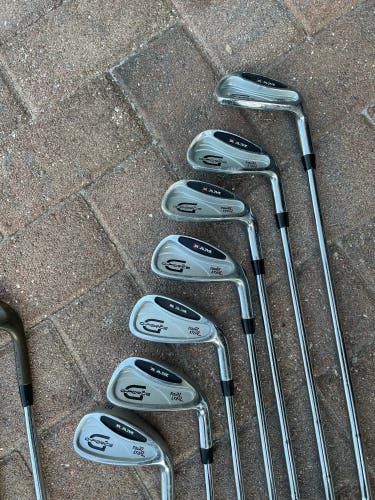 Mens iron set 9 pc in right hand , Ram irons