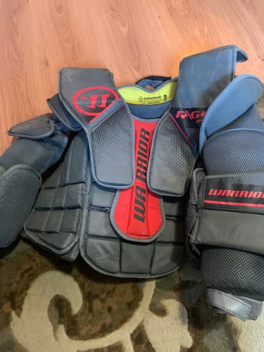 Used Large/Extra Large Warrior Ritual G4 Goalie Chest Protector