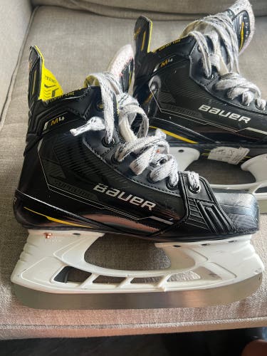 Used Bauer Regular Width   Size 4.5 Supreme M4 Hockey Skates