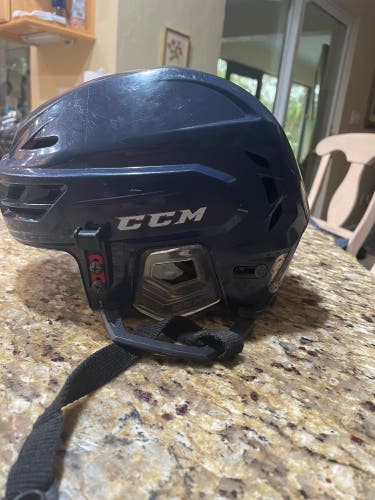 Used Medium CCM Resistance Helmet