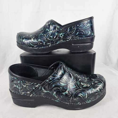 DANSKO Size 39 Clogs Blue Silver Engraved Floral Nursing Comfort Shoes/Womens 9