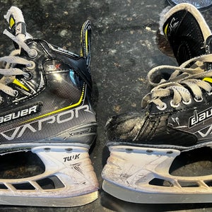 BAUER VAPOR 3X ICE HOCKEY SKATES - JUNIOR