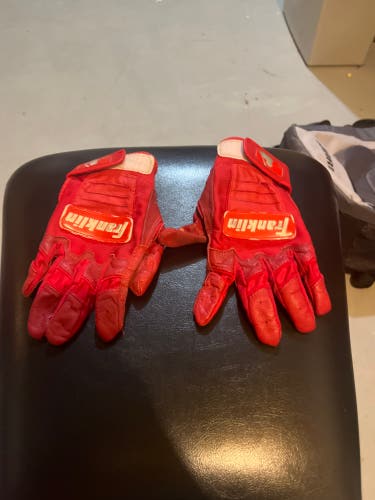 Used Medium Franklin CFX PRO Batting Gloves