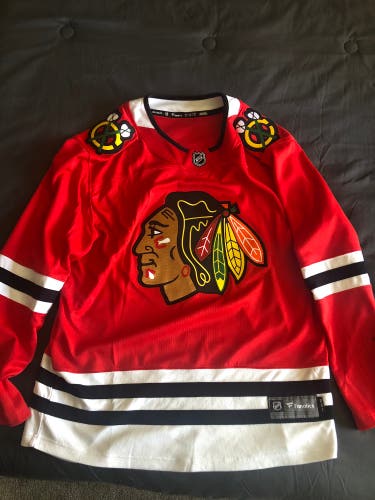 NEW Chicago Blackhawks jersey