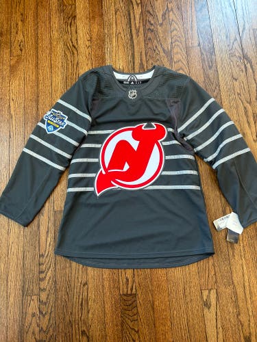 NJ Devils 2020 NHL All Star Jersey MiC size 46 small NWT