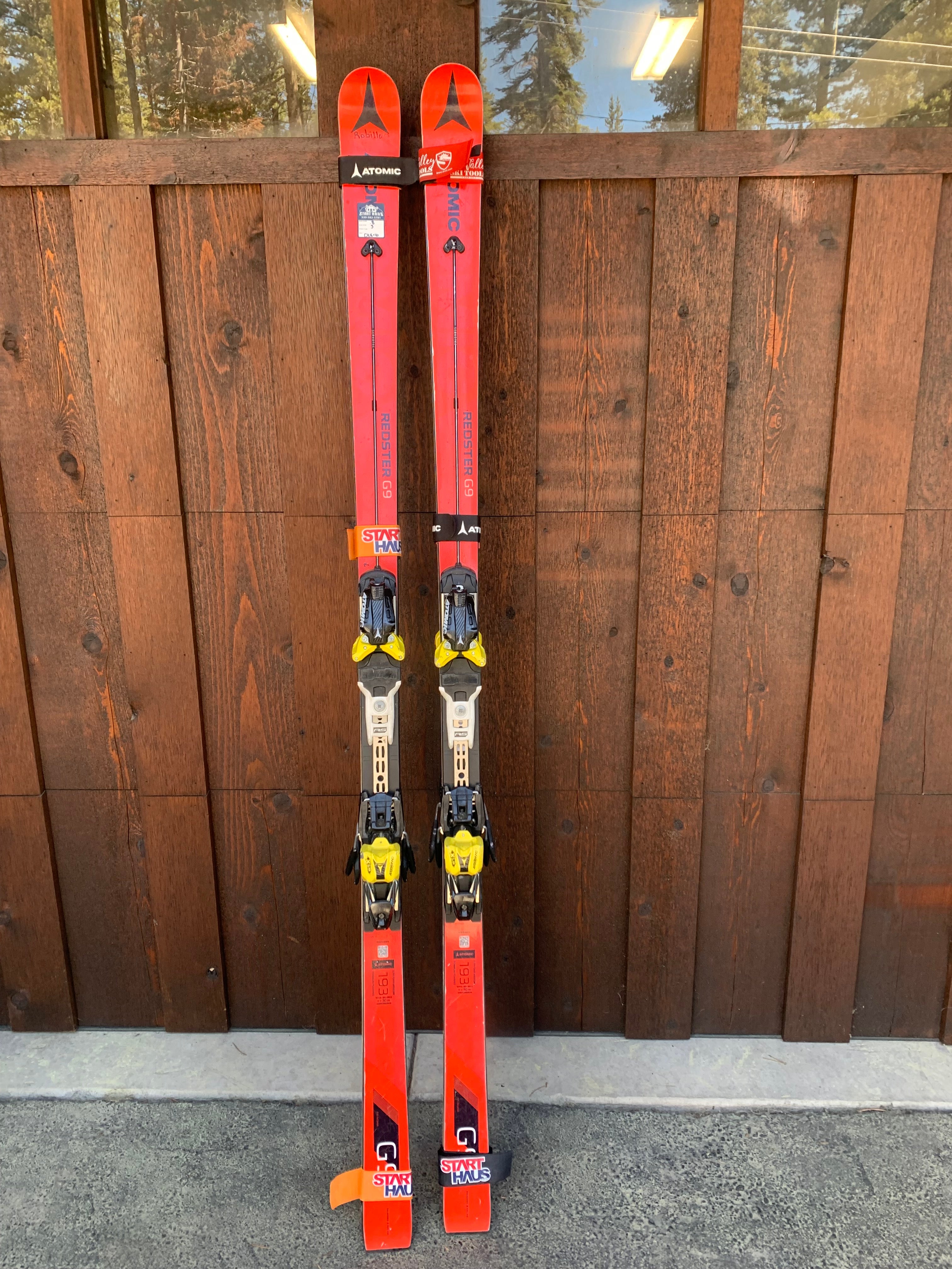 Atomic GS 193 cm FIS Racing Skis | SidelineSwap