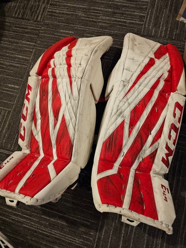 Used 35" CCM Extreme Flex E4.9 Goalie Leg Pads