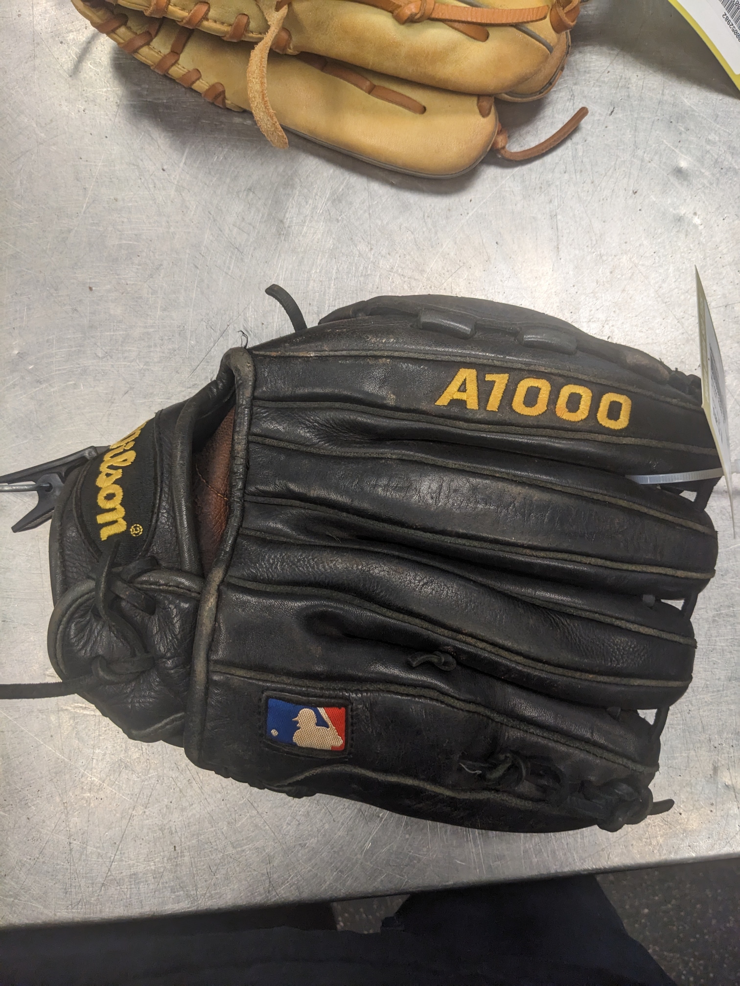 Wilson Used Black Left Hand Throw 12" Baseball Glove