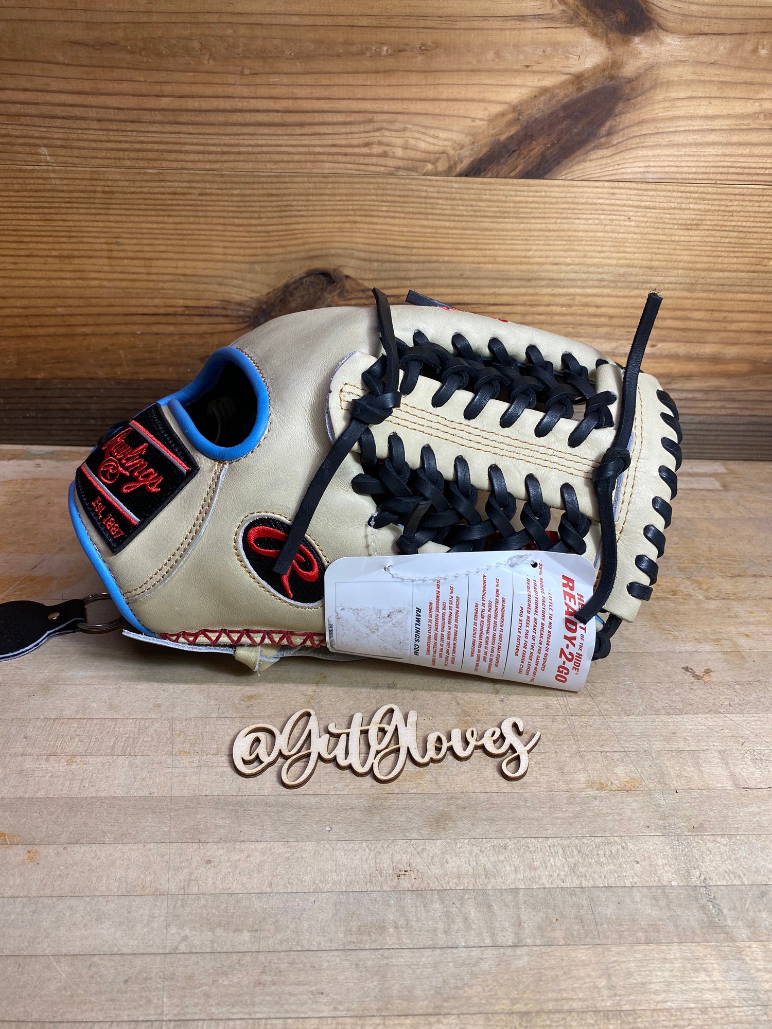 Rawlings Sporting Goods - What do you rate Kolten Wong's #Gameday57 glove?  🤙 @thewongone808 #TeamRawlings #Gameday57Series #TheMarkOfExcellence