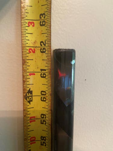 Junior Used Right Handed Bauer Ag5nt Hockey Stick P28