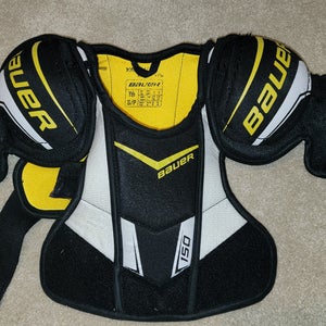 Youth Used Small Bauer Supreme 150 Shoulder Pads