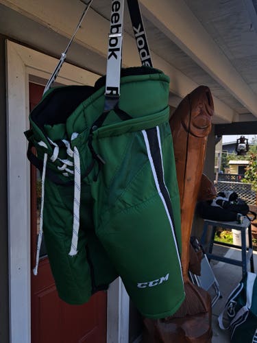 Medium Green CCM HP35 Pro Stock Hockey Pants