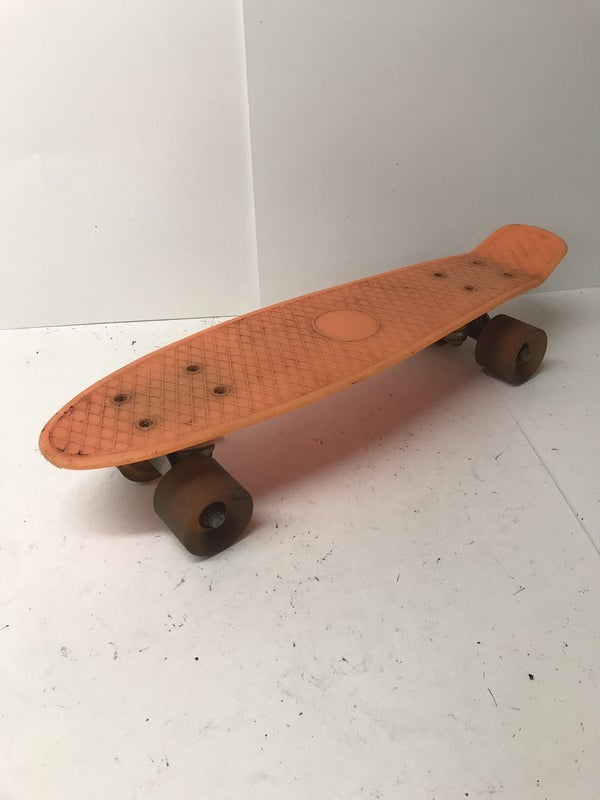Used Plastic Cruiser Regular Complete Skateboards