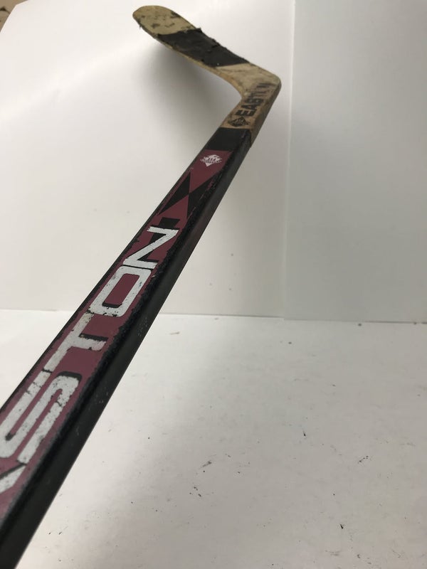 Used Easton SYNERGY ST 100 Flex Pattern P30 Senior One Piece Sticks Senior  One Piece Sticks