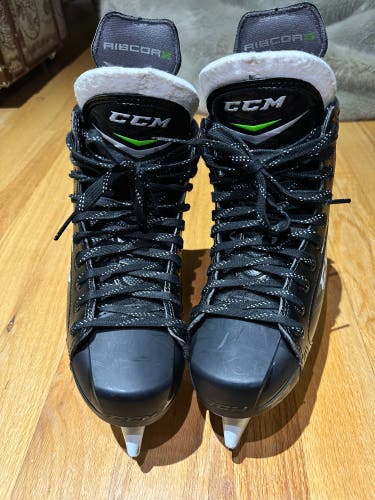 Like New 7.5 CCM RibCor 66K Skates with Extra Steel