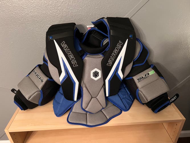 Used Senior Small Vaughn SLR3 Pro Carbon Goalie Chest Protector