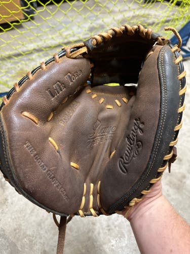 Rawlings Left Handed Catcher’s Glove
