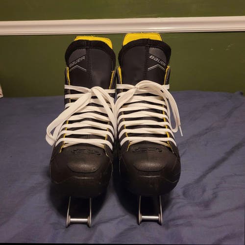 Bauer RS Size 8D (US Mens Size 9.5) Inline Hockey Skates