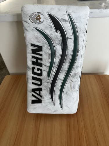 Used Senior Vaughn Regular Velocity 7900 Blocker