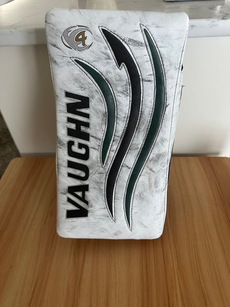 Used Senior Vaughn Regular Velocity 7900 Blocker