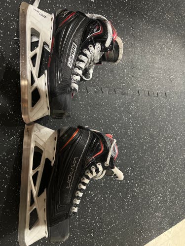 Senior Used Bauer Vapor x900 Hockey Goalie Skates Regular Width 7