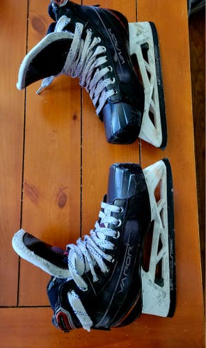 Senior Bauer Vapor X700 Hockey Goalie Skates Regular Width Size 7